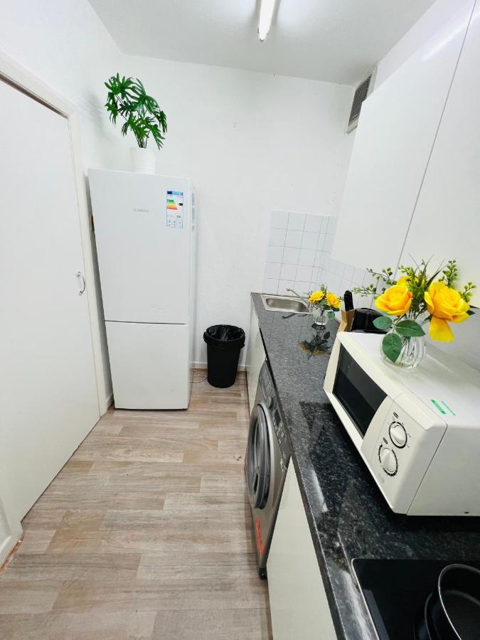2-Bedroom Plus Living Room Flats Near Edgware Road Λονδίνο Εξωτερικό φωτογραφία